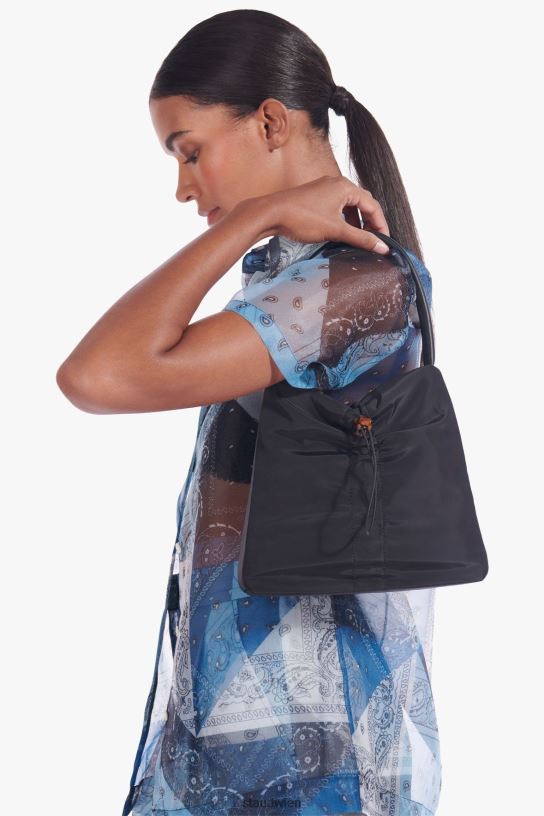Frauen Felix Umhängetasche aus Nylon Schwarz 466Z805 STAUD Zubehör